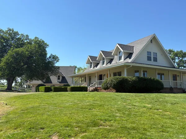 $1,200,000 | 2617 South Old Highway Road, Catheys Valley, CA 95306