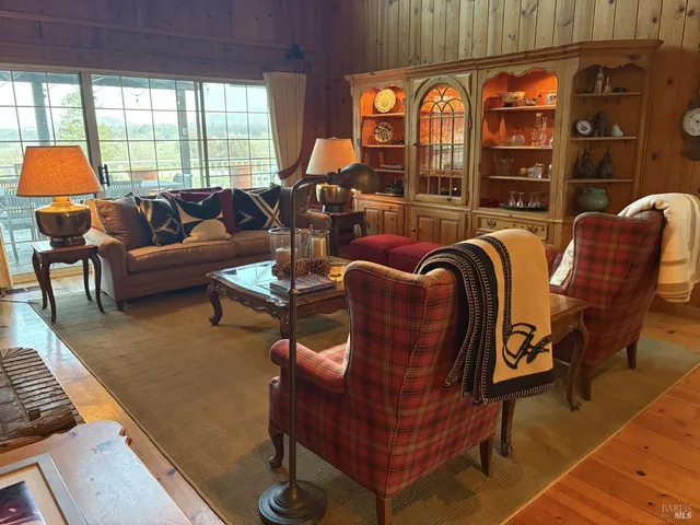 $1,200,000 | 2617 South Old Highway Road, Catheys Valley, CA 95306