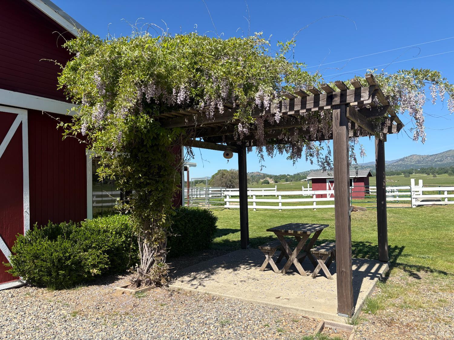 2617 South Old Highway Road Catheys Valley, CA 95306 - Photo 6 of 30