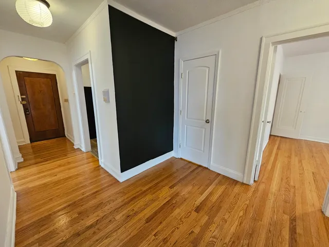 $1,695 | 5503 North Campbell Avenue, Unit 1, Chicago, IL 60625