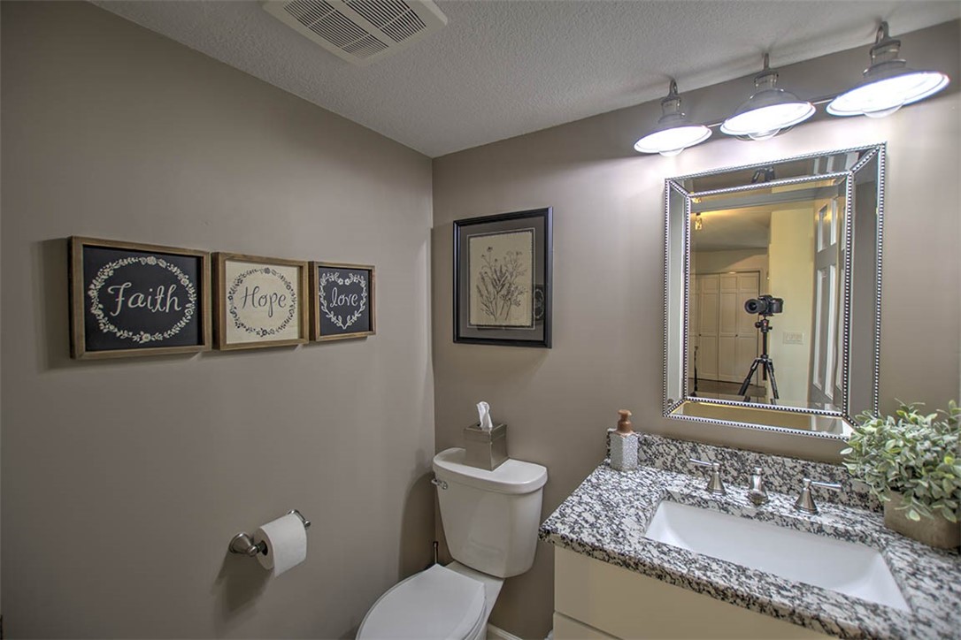 160 Hickory Point Court Forsyth, IL 62535 - Photo 25 of 42 Gallery Image 25