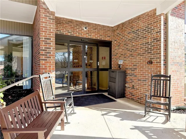 $144,000 | 475 Mount Vernon Highway Northeast, Unit C130, Atlanta, GA 30328