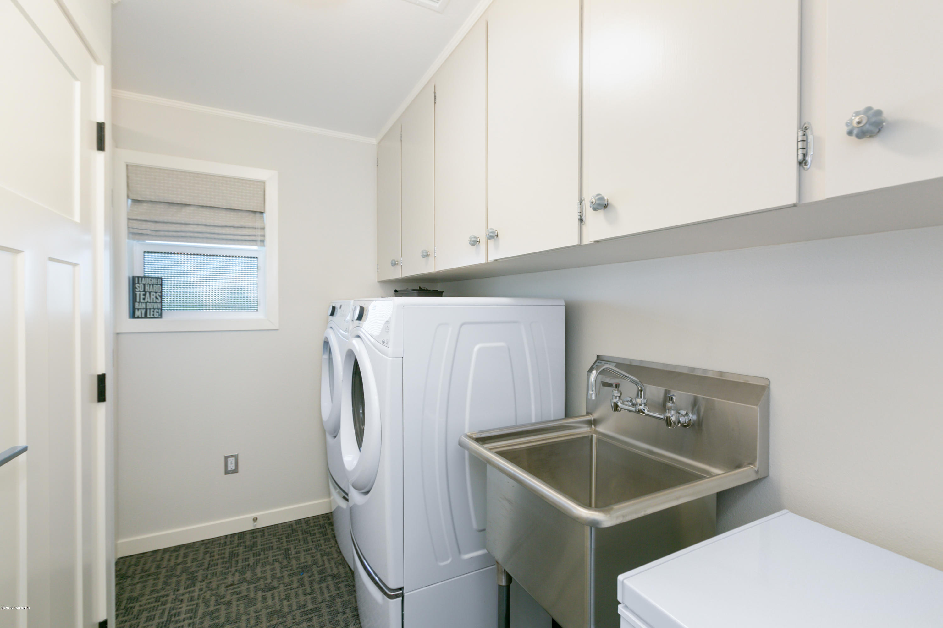 250 Rudd Road Tieton, WA 98947 - Photo 18 of 29 a room with storage and utility