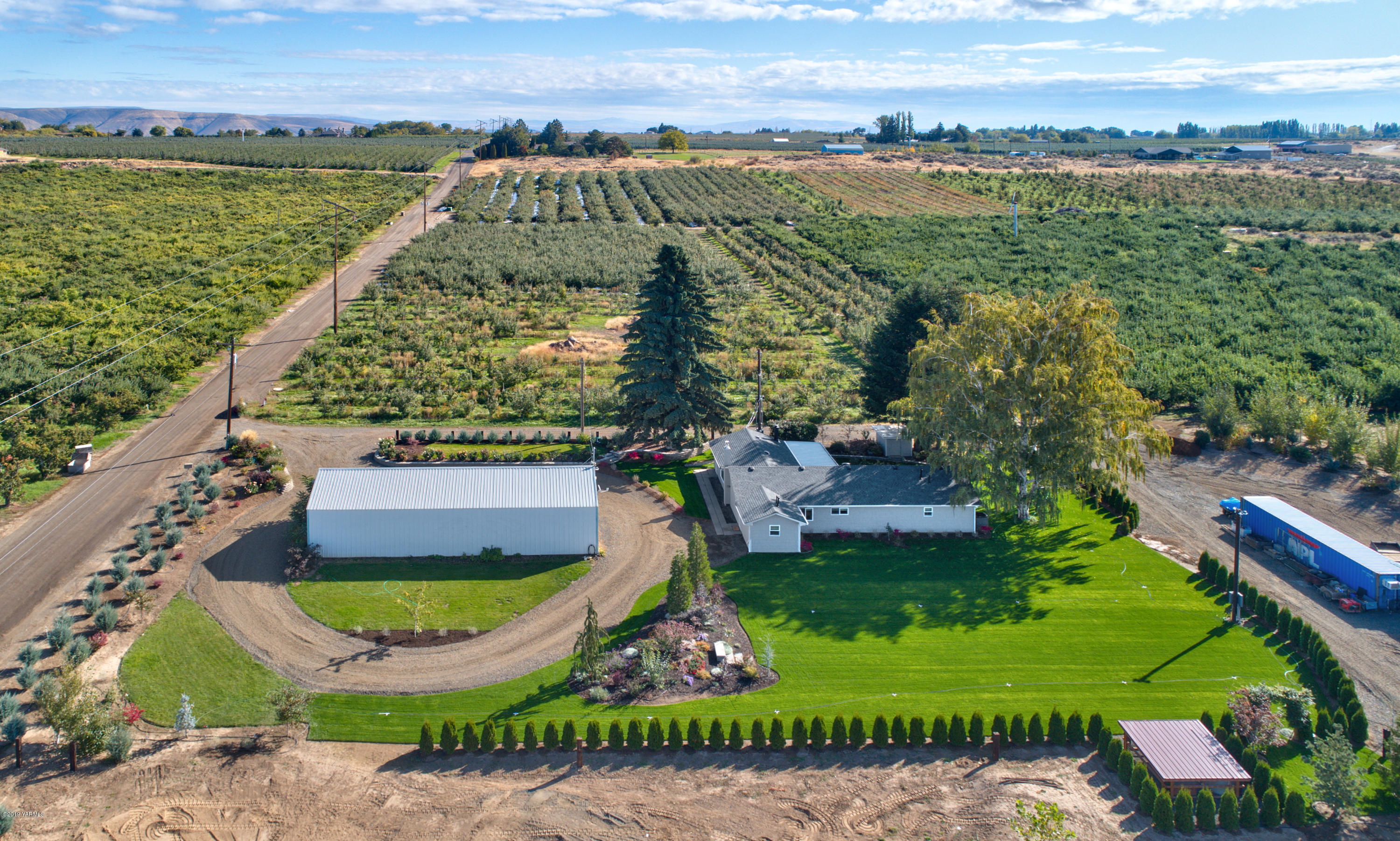 250 Rudd Road Tieton, WA 98947 - Photo 29 of 29 an aerial view of a house having outdoor space