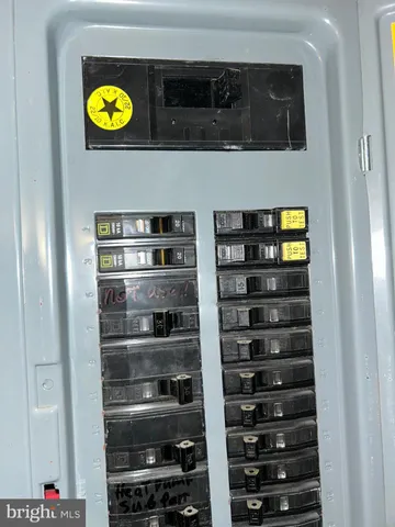 $499,900 | 2430 East Bayberry Drive, Harrisburg, PA 17112