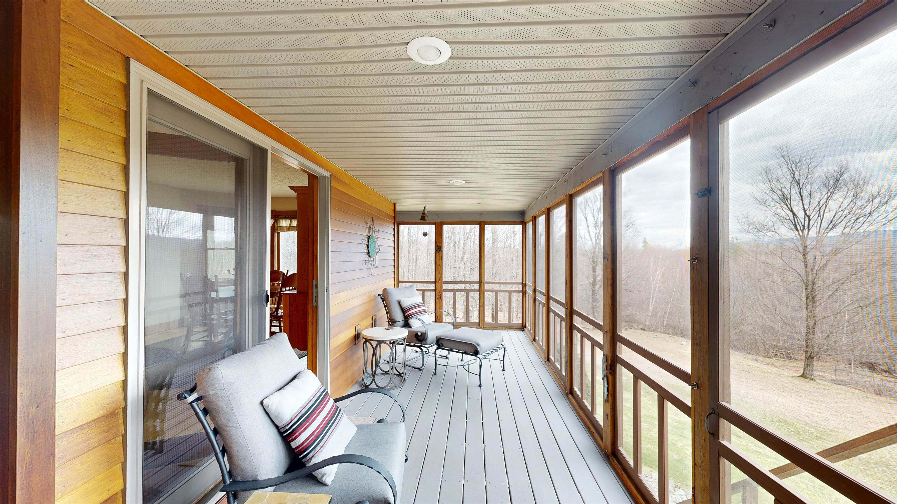 2289 Oak Hill Road Williston, VT 05495 - Photo 11 of 29