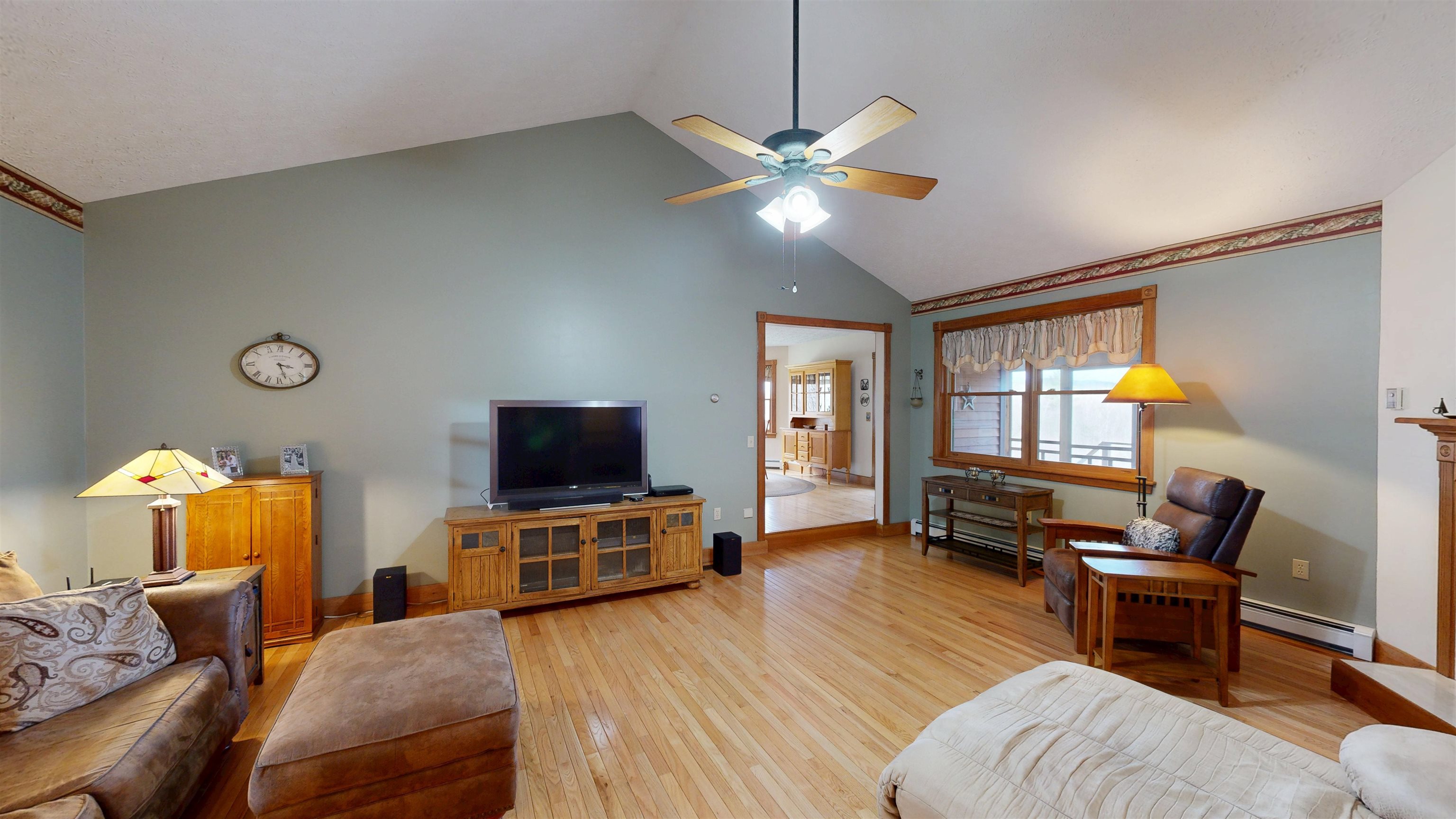 2289 Oak Hill Road Williston, VT 05495 - Photo 3 of 29
