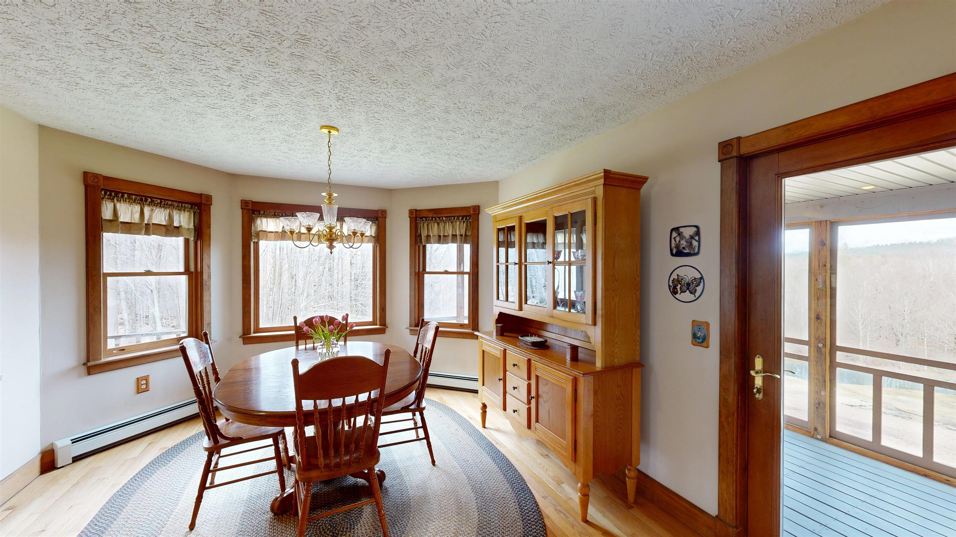 2289 Oak Hill Road Williston, VT 05495 - Photo 8 of 29