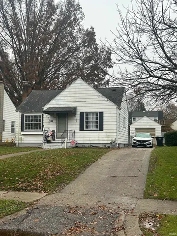 $169,000 | 536 East Oakside Street, South Bend, IN 46614