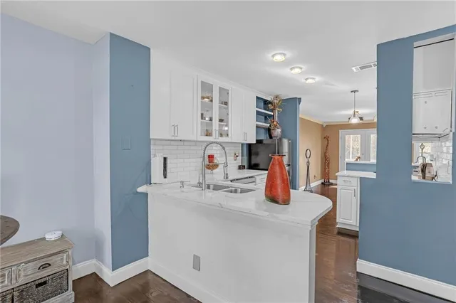 $360,900 | 6315 Windsor Trace Drive, Peachtree Corners, GA 30092