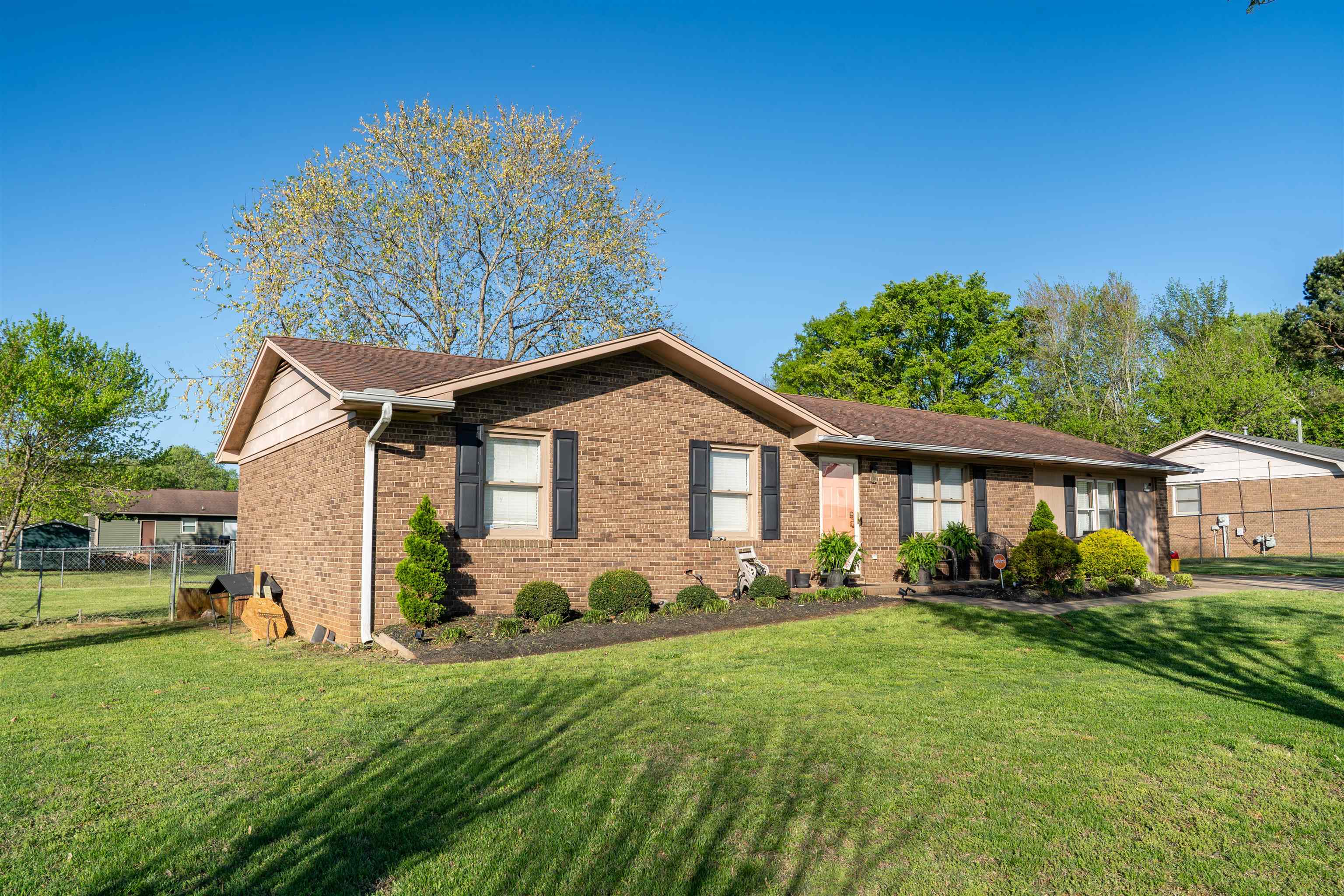 1213 West Rutledge Avenue Gaffney, SC 29341 - Photo 32 of 38 Gallery Image 32