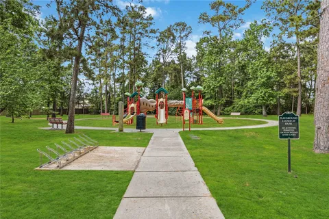 $289,900 | 16622 Lake Prince Lane, Houston, TX 77044
