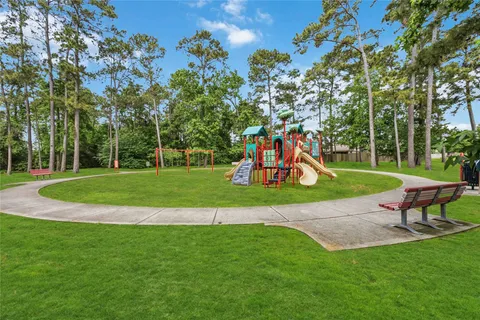 $289,900 | 16622 Lake Prince Lane, Houston, TX 77044