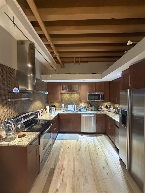 111 Beach Street, Unit 2E Boston, MA 02111 - Photo 2 of 15