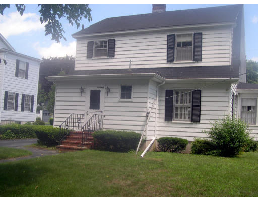 49 Larchmont Road Salem, MA 01970 - Photo 10 of 11 Gallery Image 10
