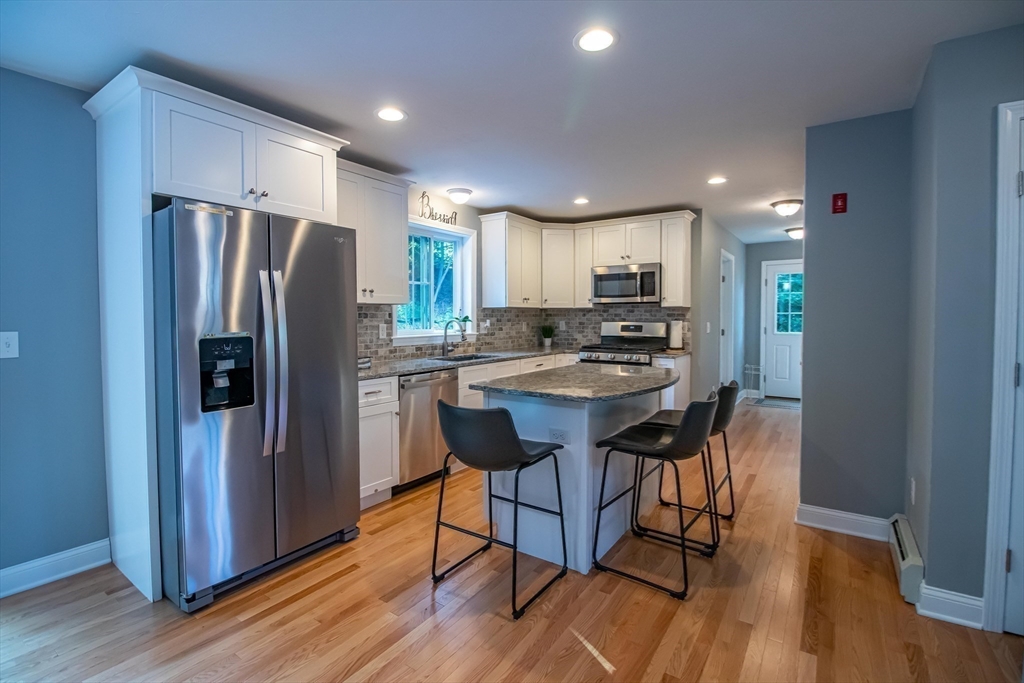 46 Berwick Road Attleboro, MA 02703 - Photo 26 of 41