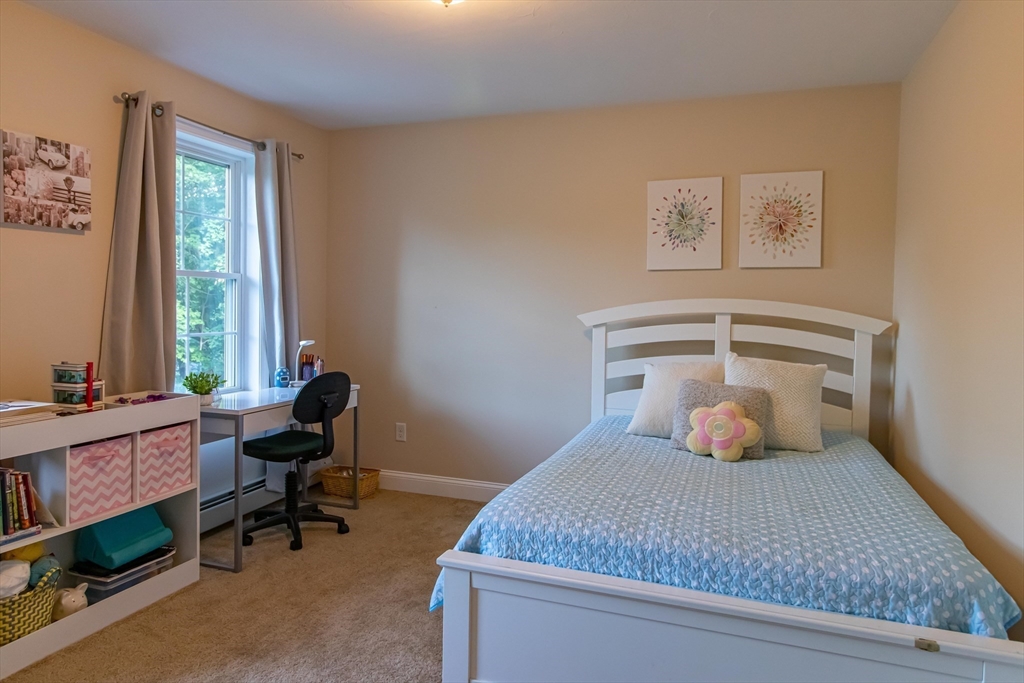 46 Berwick Road Attleboro, MA 02703 - Photo 38 of 41