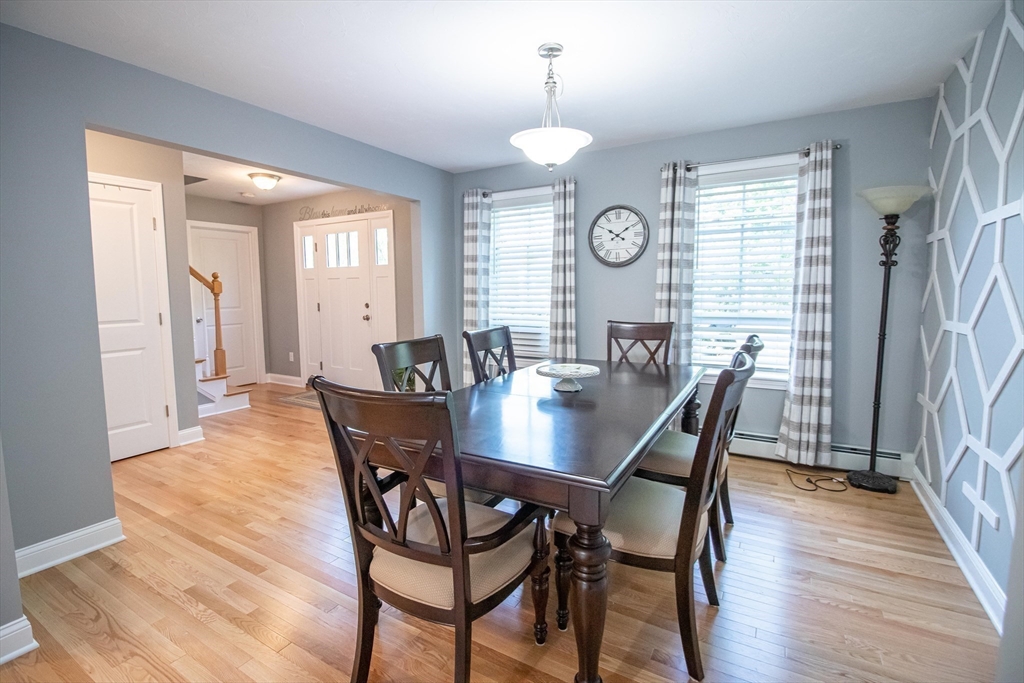 46 Berwick Road Attleboro, MA 02703 - Photo 10 of 41