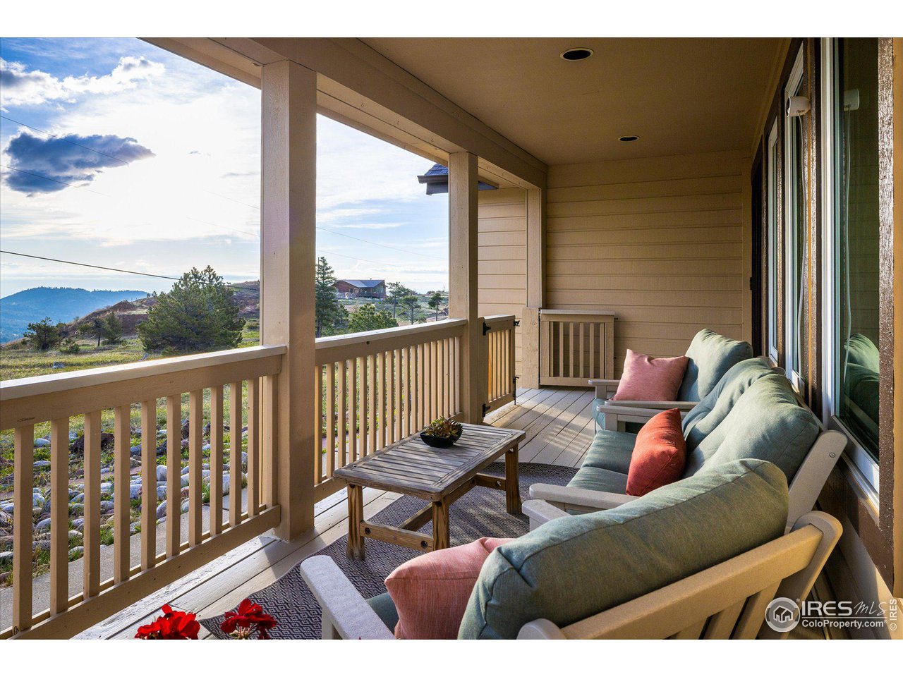 1635 Lost Angel Road Boulder, CO 80302 - Photo 11 of 37