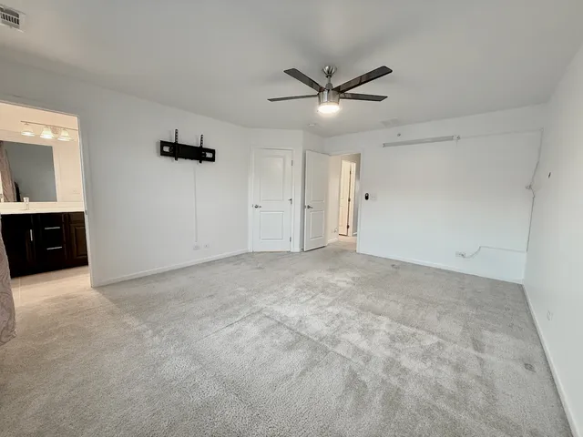 $3,400 | 45 Nicholas Drive West, Des Plaines, IL 60016