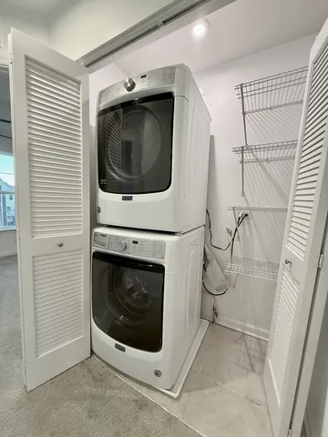 $3,400 | 45 Nicholas Drive West, Des Plaines, IL 60016