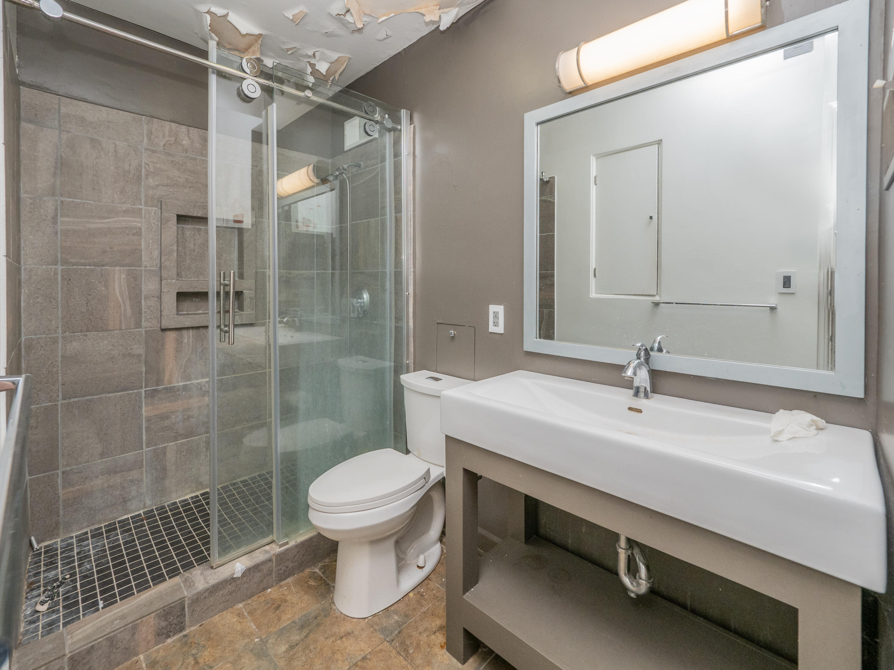 1414 Low Road Kalamazoo, MI 49008 - Photo 19 of 26 1414 Low St-114