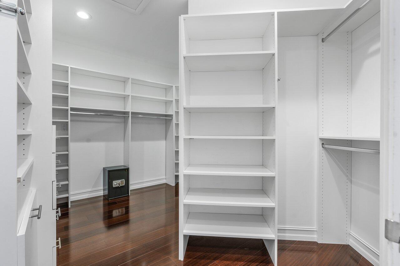 5826 Windsor Terrace Boca Raton, FL 33496 - Photo 35 of 73 Bedroom #2 Walk In Closet