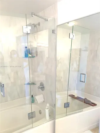 $3,200 | 601 Northeast 36th Street, Unit 1208, Miami, FL 33137