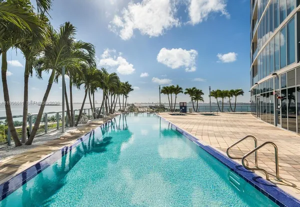 $3,200 | 601 Northeast 36th Street, Unit 1208, Miami, FL 33137