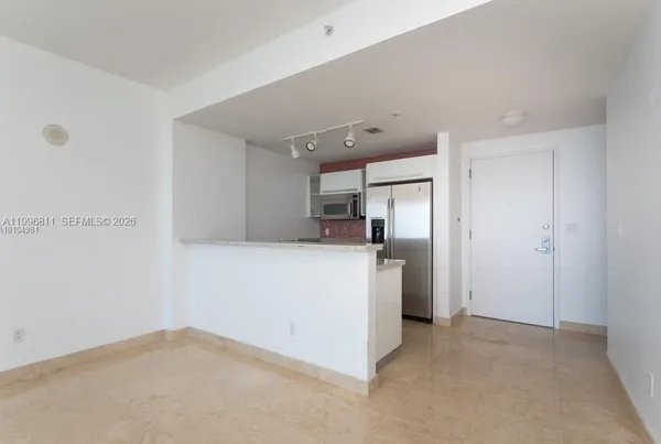 $3,200 | 601 Northeast 36th Street, Unit 1208, Miami, FL 33137