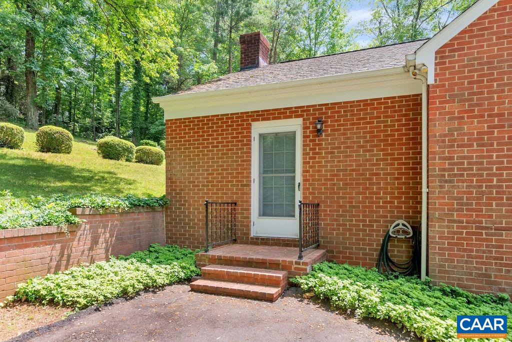 1350 Hilltop Road Charlottesville, VA 22903 - Photo 25 of 28 Gallery Image 25