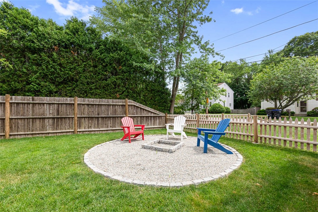 69 Mason Road Barrington, RI 02806 - Photo 9 of 9