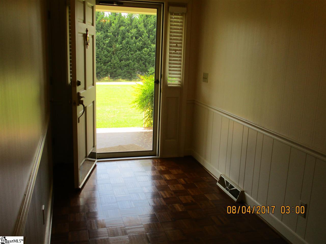 8400 North Tigerville Road Travelers Rest, SC 29690 - Photo 11 of 25 Gallery Image 11