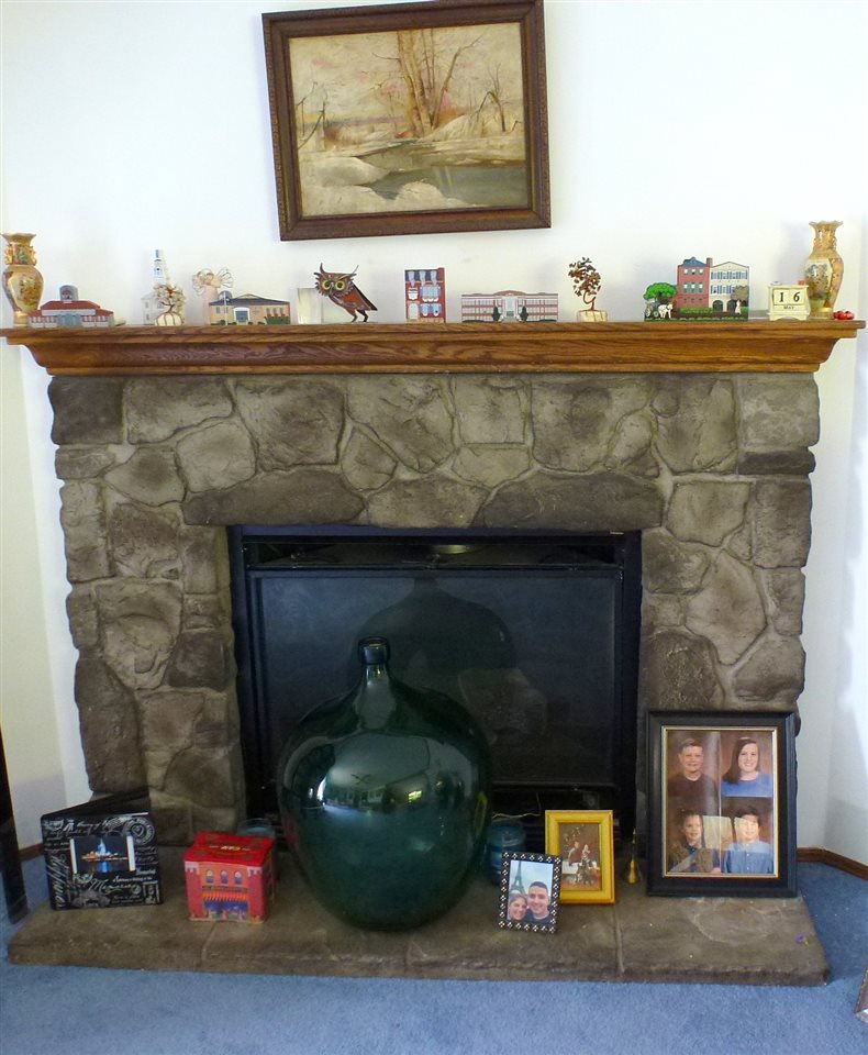 1013 Main Street West Rutland, VT 05777 - Photo 3 of 17