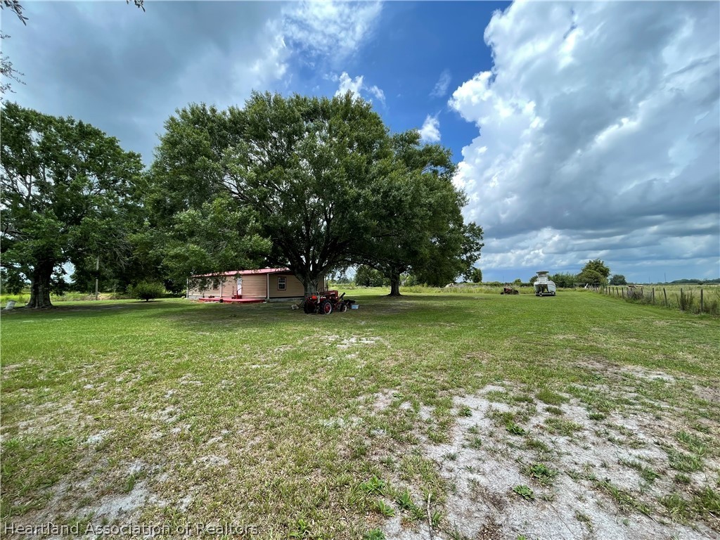 5439 Tom Bryan Road Zolfo Springs, FL 33890 - Photo 6 of 35 Gallery Image 6