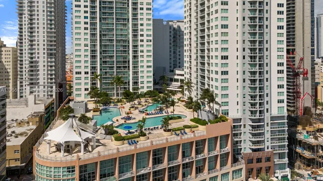 $420,000 | 244 Biscayne Boulevard, Unit 3104, Miami, FL 33132