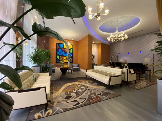 $420,000 | 244 Biscayne Boulevard, Unit 3104, Miami, FL 33132