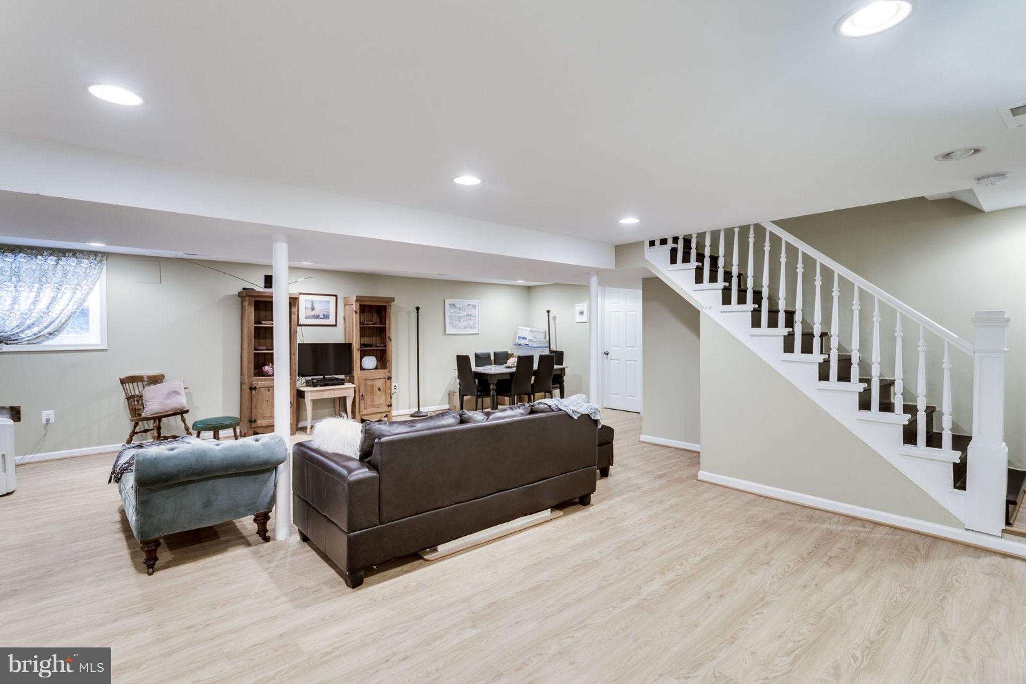 7027 Roxann Road Alexandria, VA 22315 - Photo 22 of 30 Basement