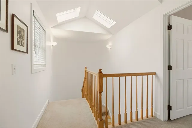 $525,000 | 41 Lawton Brook Lane, Portsmouth, RI 02871