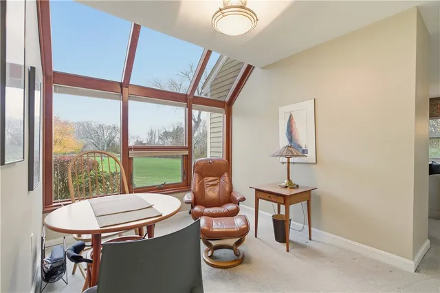 $525,000 | 41 Lawton Brook Lane, Portsmouth, RI 02871