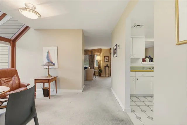 $525,000 | 41 Lawton Brook Lane, Portsmouth, RI 02871