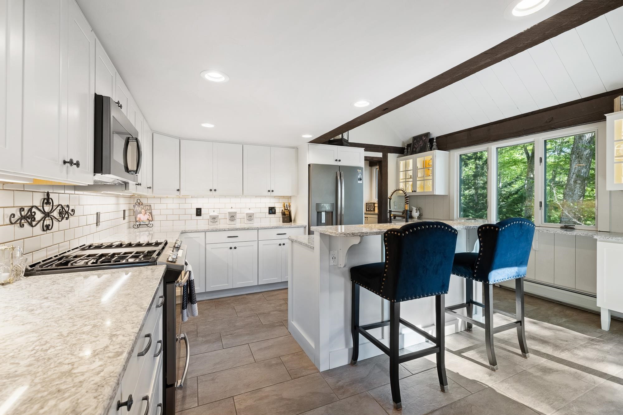 21 Shore Road Grantham, NH 03753 - Photo 10 of 51