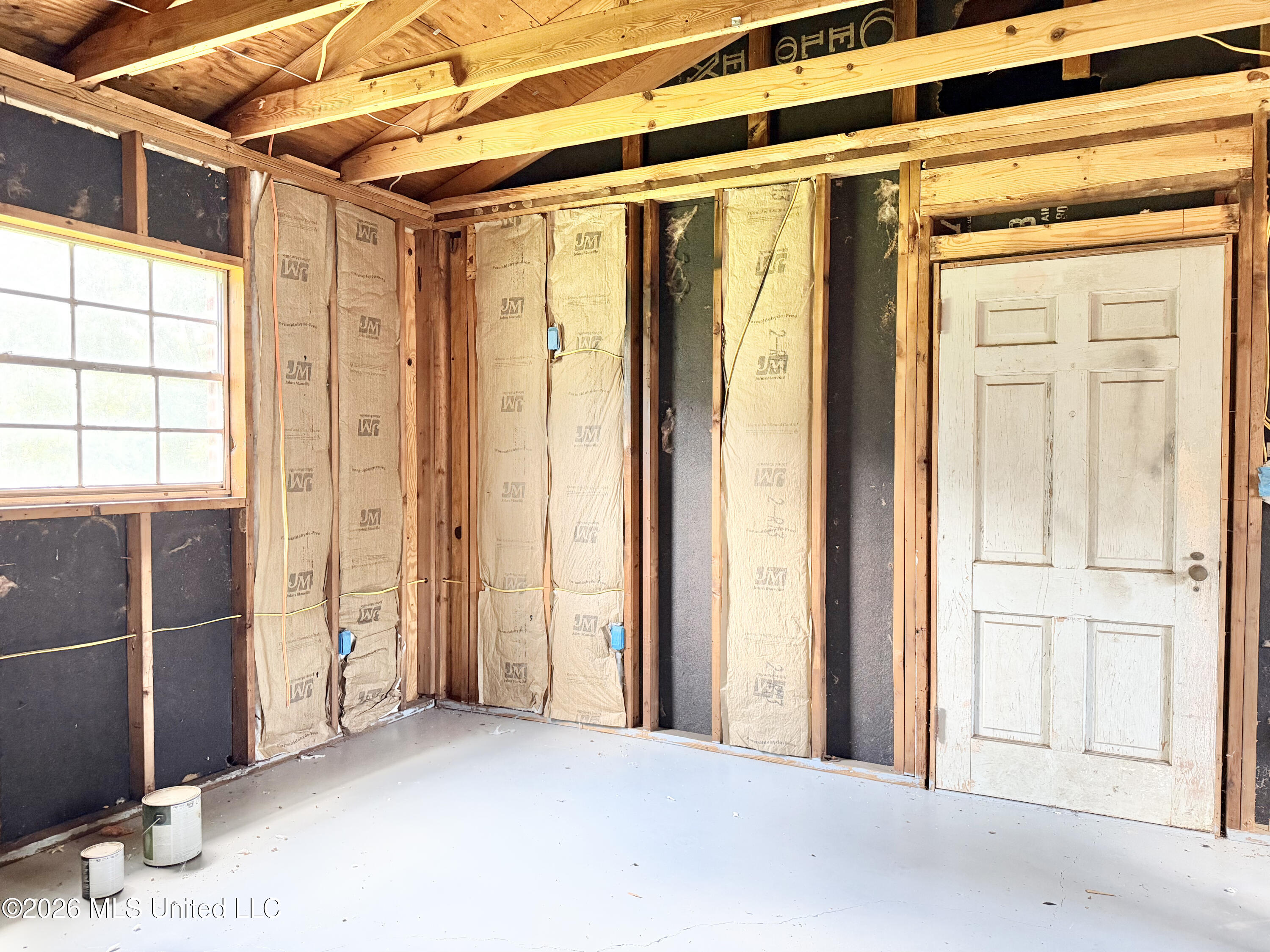 1640 Old Bay Springs Road Laurel, MS 39440 - Photo 37 of 38 Unfinished Apartment First View