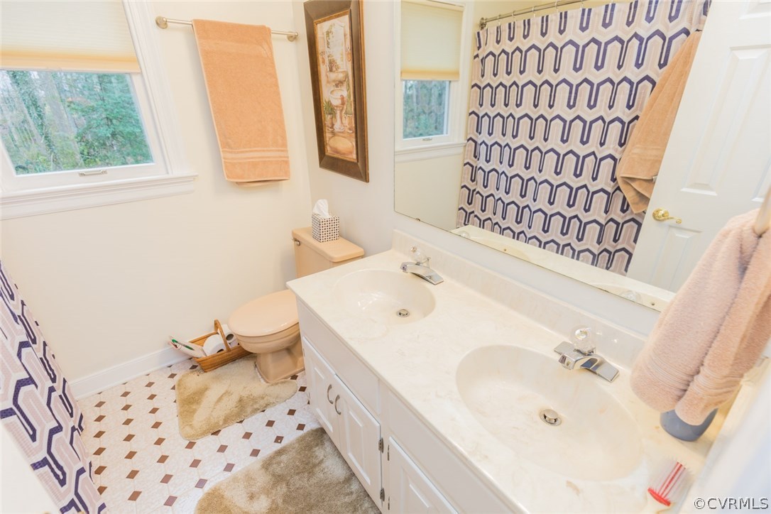 14203 Spring Gate Terrace Midlothian, VA 23112 - Photo 32 of 50 Gallery Image 32