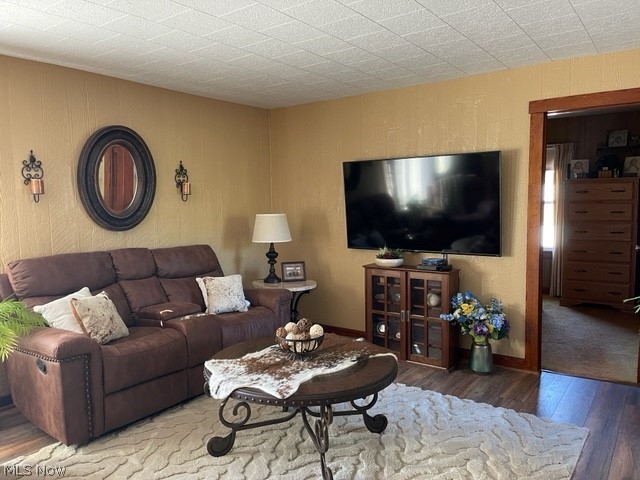 6935 Winklepleck Road Northwest Dundee, OH 44624 - Photo 7 of 28 Gallery Image 7