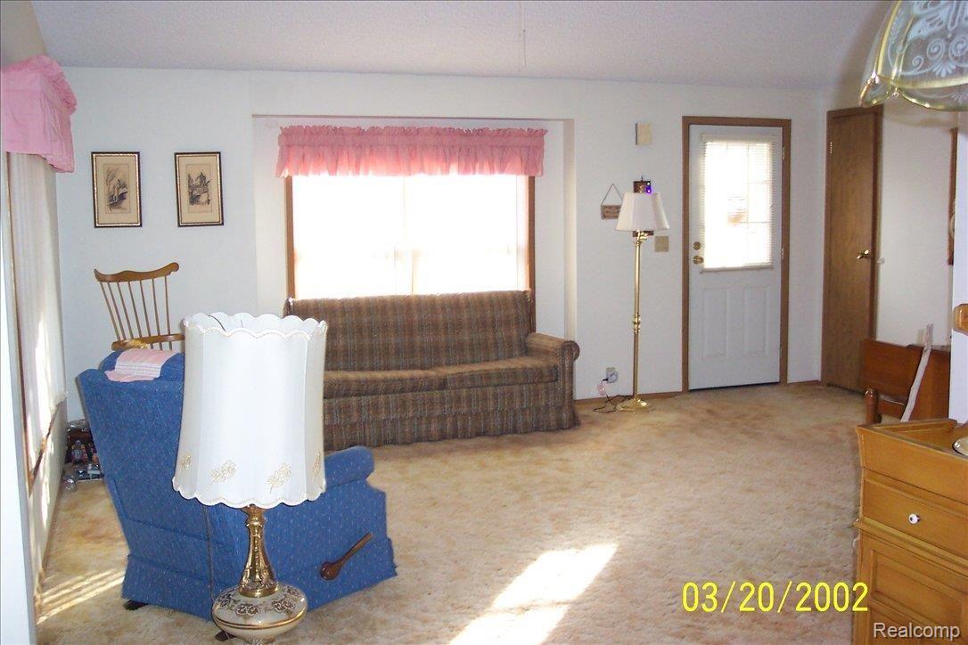 5961 Lakeshore Road Lexington, MI 48450 - Photo 7 of 14 7 Living Room