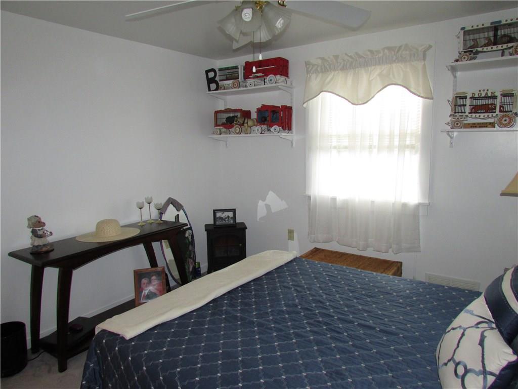 4775 Williamsport Road Elizabeth, PA 15037 - Photo 22 of 25 2nd Bedroom