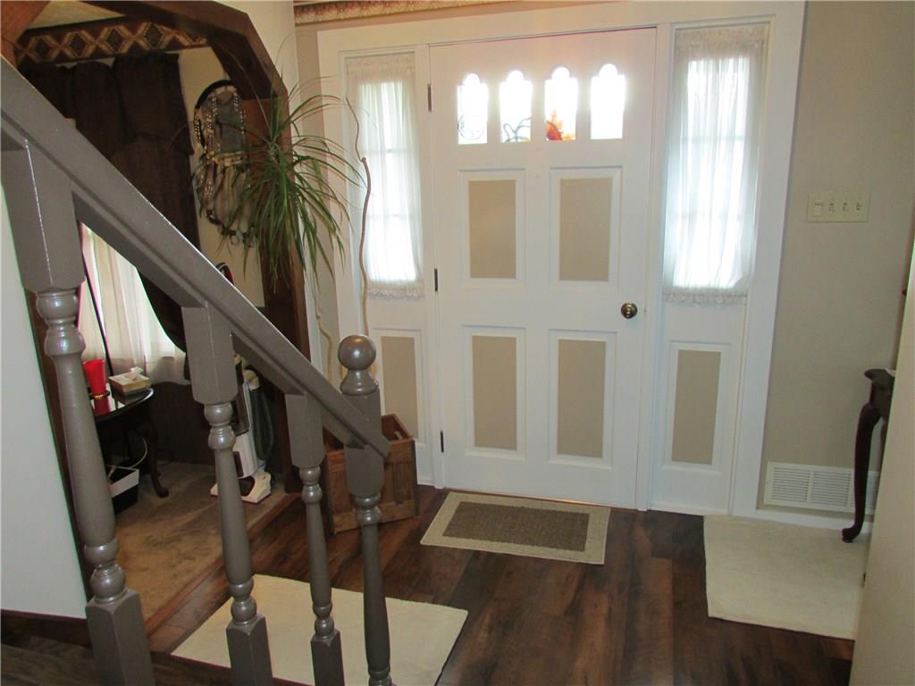 4775 Williamsport Road Elizabeth, PA 15037 - Photo 8 of 25 Entry