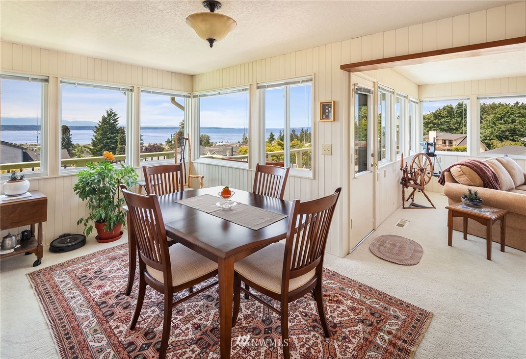 934 Maple Street Edmonds, WA 98020 - Photo 11 of 25