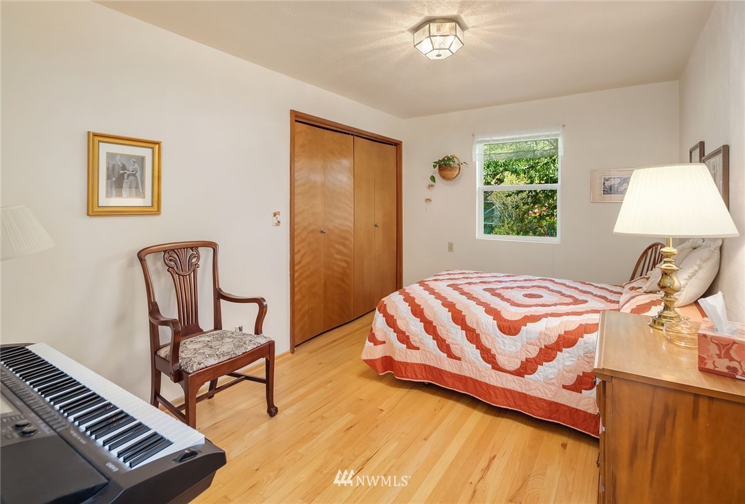 934 Maple Street Edmonds, WA 98020 - Photo 16 of 25